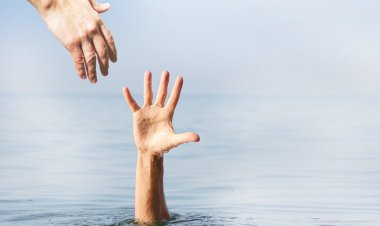مع تكرار حوادث الغرق " الروبي" يوجه رسائل هامة للمواطنين: المنقذ موجود لحماية أرواح المصطافين