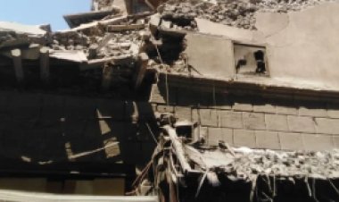 انهيار جزئي في عقار قديم بمنطقة الجمالية