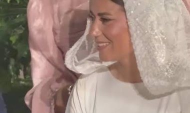 في أجواء عائلية.. هبة قطب تحتفل بعقد قران ابنتها دينا هشام بحضور خالد الجندي ودعاء فاروق