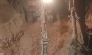 محافظ المنيا: 4 لوادر وحفار تشارك فى إنقاذ الشاب «طه» من البئر