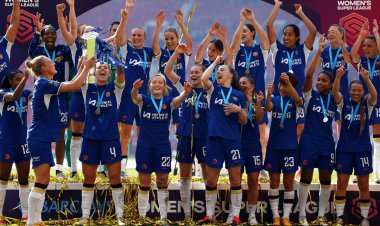 تشيلسي يتوج بلقب الدوري الإنجليزي للسيدات
