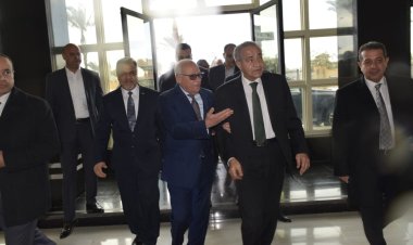 محافظ بورسعيد يستقبل وزير التموين لتفقد عدد من الصوامع و المشروعات الصناعية