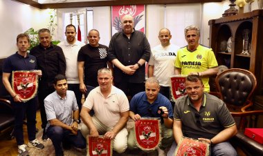 الأهلي يستقبل وفدا من فريق فياريال الإسباني