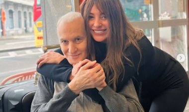 «لم ألتقِ به حتى عمر الـ16 عاما».. نرمين الفقي تروي كواليس علاقتها بوالدها وقصة مرض «والدتها»