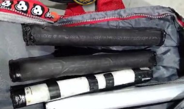 إحباط محاولة تهريب مخدرات بمطار القاهرة داخل  شنط مدرسية