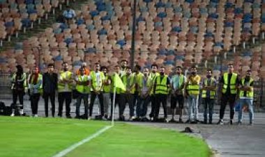 المصورون الصحفيون يمتنعون عن التصوير بمباراة الزمالك بسبب ما أصاب أحد الزملاء