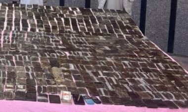 سقوط 11 عنصر إجرامى بحوزتهم كميات من المواد المخدرة والاسلحة بقيمة 21 مليون جنيه 