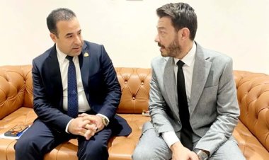 أحمد زاهر يشارك في اجتماع لجنة الاتصالات بمجلس النواب