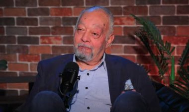 سامي مغاوري: «كنت بقبض جنيه وأنا طفل وكان يجيب رطلين لحمة »