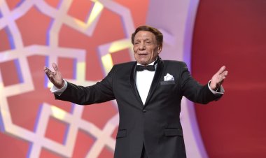 "ليلة في حب الزعيم".. إسعاد يونس تحتفل بعيد ميلاد عادل إمام غدًا على طريقتها الخاصة