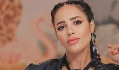 "قلبي وجعني عليك أوي".. رنا سماحة تدعو لابنها بالشفاء