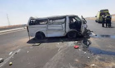 إصابة 12 شخصًا في انقلاب ميكروباص بطريق مصر – الإسماعيلية