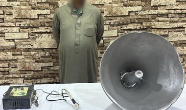 ضبط عامل إستخدام  مكبر صوت  لحث المواطنين على عدم التصويت لأحد المرشحين بكفر الشيخ 