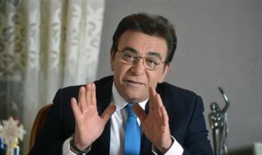 غدًا.. جنازة الإعلامي عاطف كامل من كنيسة مارمرقس بمصر الجديدة