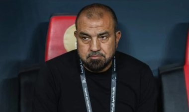 الأهلي يعلن رحيل محمد رمضان وسامي قمصان عن فريق الكرة