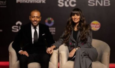 تامر عاشور لزوجته نانسي نور: "انتي الرزق الكبير.. بحبك"