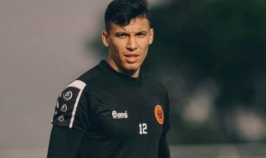 حارس نهضة بركان: الزمالك فريق كبير والمواجهة صعبة على الفريقين