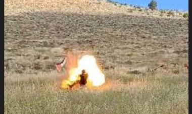 عاجل... إصابة مستوطن بانفجار عبوة ناسفة أثناء محاولته إزالة علم فلسطين 