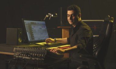 هشام نزيه يتألّق في مهرجان صدى الأهرامات بحفل "الألحان الخالدة