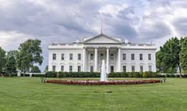 البيت الأبيض يعزي أسر فلسطينيين غرقوا خلال انتشالهم مساعدات