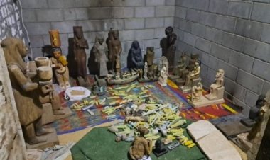 العثور على 319 تمثال مقلد يستخدم في النصب على المواطنيين داخل مخزن بكرداسة