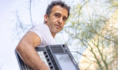 الموسيقار على فتح الله  يبدأ مشروعه الفنى الجديد بـ"مبتكلمش" 