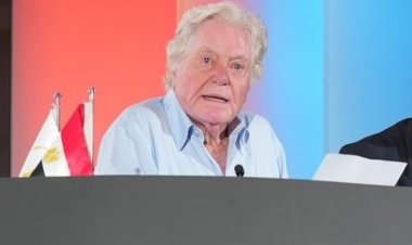 حسين فهمي من مهرجان الجونة:  الفن الحقيقي يُظهر الحقيقة.. واستقلت من منصبي احتجاجًا على صمت العالم