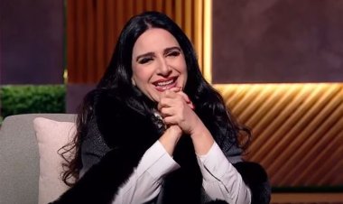 ميرنا وليد تتحدث عن كواليس حفل زفافها: قطعت فستان فرحي قبل الفرح بيوم