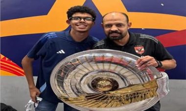 بعد تعرضه لحادث سير خطير.. عماد النحاس يطلب الدعاء لنجله