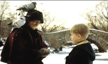 وفاة بريندا فريكر بطلة Home Alone 2 عن عمر 81 عامًا