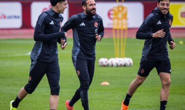 الأهلي يستعيد "بن شرقي" و"داري" قبل مباراة غزل المحلة