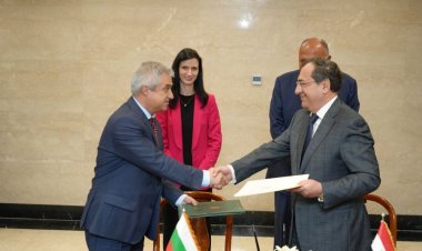 توقيع مذكرة تفاهم في مجال الغاز الطبيعي بين «البترول» ووزارة الطاقة البلغارية