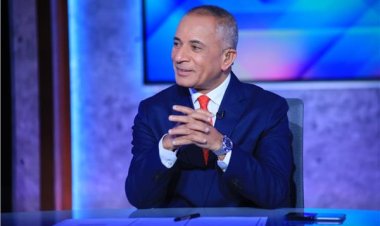 أحمد موسى: البلد بتعمل كل حاجة جميلة لو قطعت شجرة مثلا بتزرع مكانها «١٠»