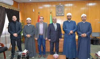 محافظ الإسماعيلية يستقبل وفد الأزهر الشريف للتهنئة بشهر رمضان