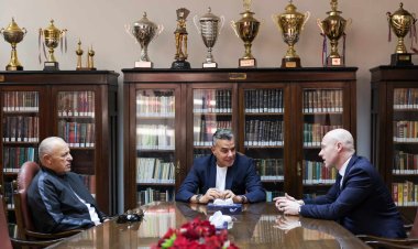 تفاصيل استقبال الأهلي للسكرتير المساعد للاتحاد الدولي "الفيفا"