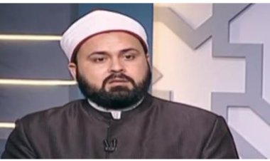 داعية أزهري: هناك نسخ إلكترونية من القرآن الكريم تحتوي على آيات مُحرفة