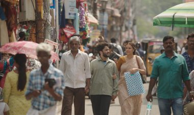 المخرج المصرى علي  العربى ينتهى من فيلمه الهندى العالمى «رحلة اشيش»