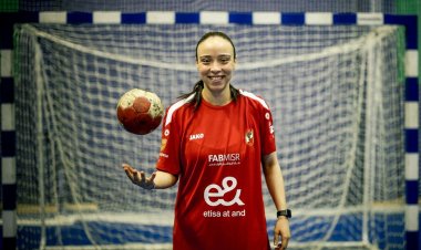 الأهلي يتعاقد مع سهيلة خالد لتدعيم «سيدات اليد»