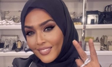 الفنان تامر حسني يدعم المطربة السعودية وعد بعد ارتدائها الحجاب