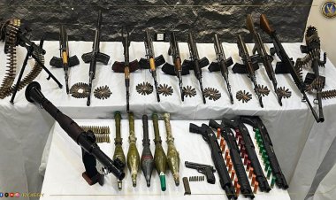 العثور على مدفع ار بى جي ورشاشات و14 بنادق آلية وخرطوش داخل  منزل عنصر إجرامى بأسيوط 