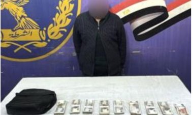 القبض على عاطل لسرقته حقيبة سيدة بالساحل 