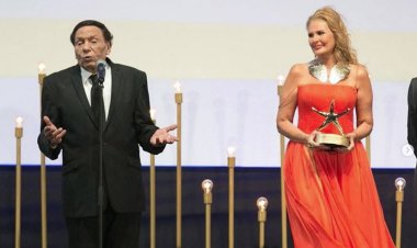 «يا زعيم قلبي».. يسرا تهنئ عادل إمام بعيد ميلاده