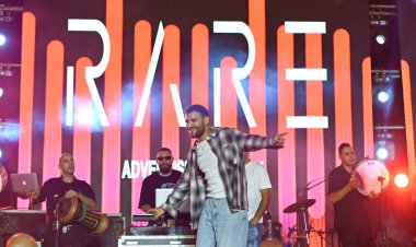 بالصور| أوكا ومسلم يشعلون حماس جمهور الإسكندرية تحت شعار الجياد بيفرح