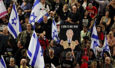 عائلات الرهائن الإسرائيليين تطالب بـ"صفقة فورية" بعد إعلان حماس موت رهينتين