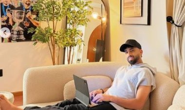 الصور الأولى لـ«مروان عطية» لاعب الأهلي بعد خروجه من المستشفى