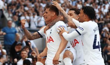 بيرنلي يهبط إلى الدرجة الأولى بعد الخسارة أمام توتنهام في البريميرليج