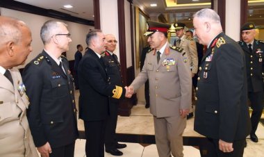 رئيس الأركان يعود إلى الوطن بعد إنتهاء زيارته الرسمية لتركيا