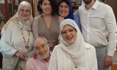 اديني اتحرمت منه.. شمس البارودي ترد على منتقدي صورها مع زوجها الراحل حسن يوسف