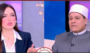 بعد مغازلته لجمال ياسمين عز في البرنامج.. علاء مبارك يهاجم الشيخ مظهر شاهين