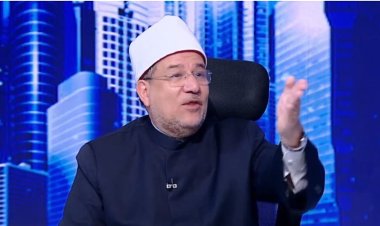 محمد مختار جمعة: مجدي يعقوب قامة وطنية وعلمية وإنسانية ولا يجوز الحكم على مصير أحد